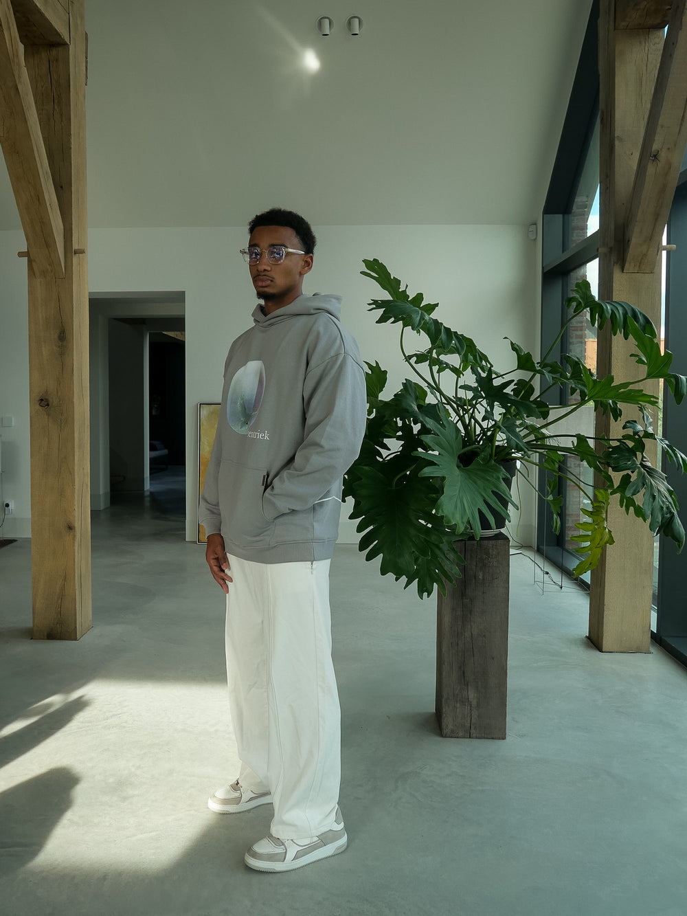 Pigeon-Moon Heavy Hoodie Smoke Grey