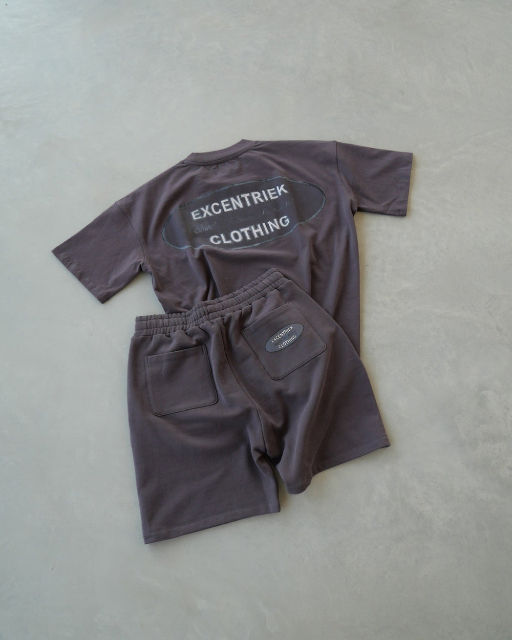 Check The Back Short Charcoal