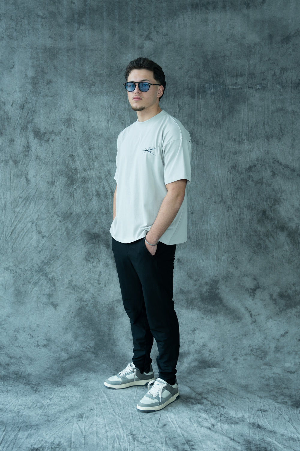 Paris X Excentriek Oversized T-Shirt Stone Grey