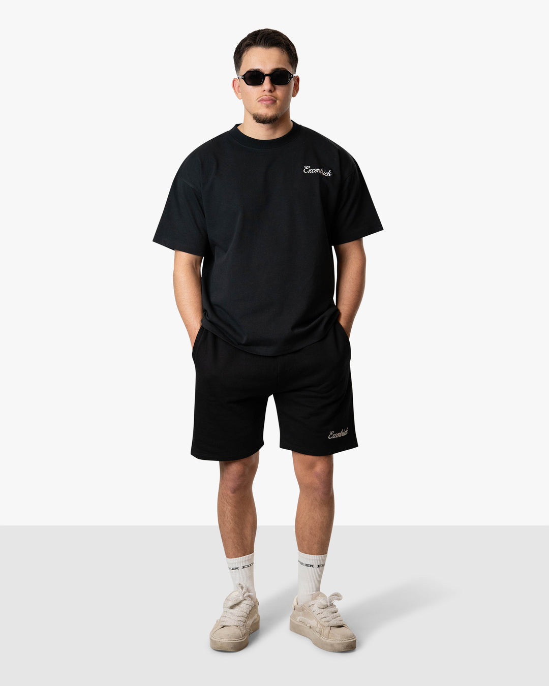 Initial Tee | Black