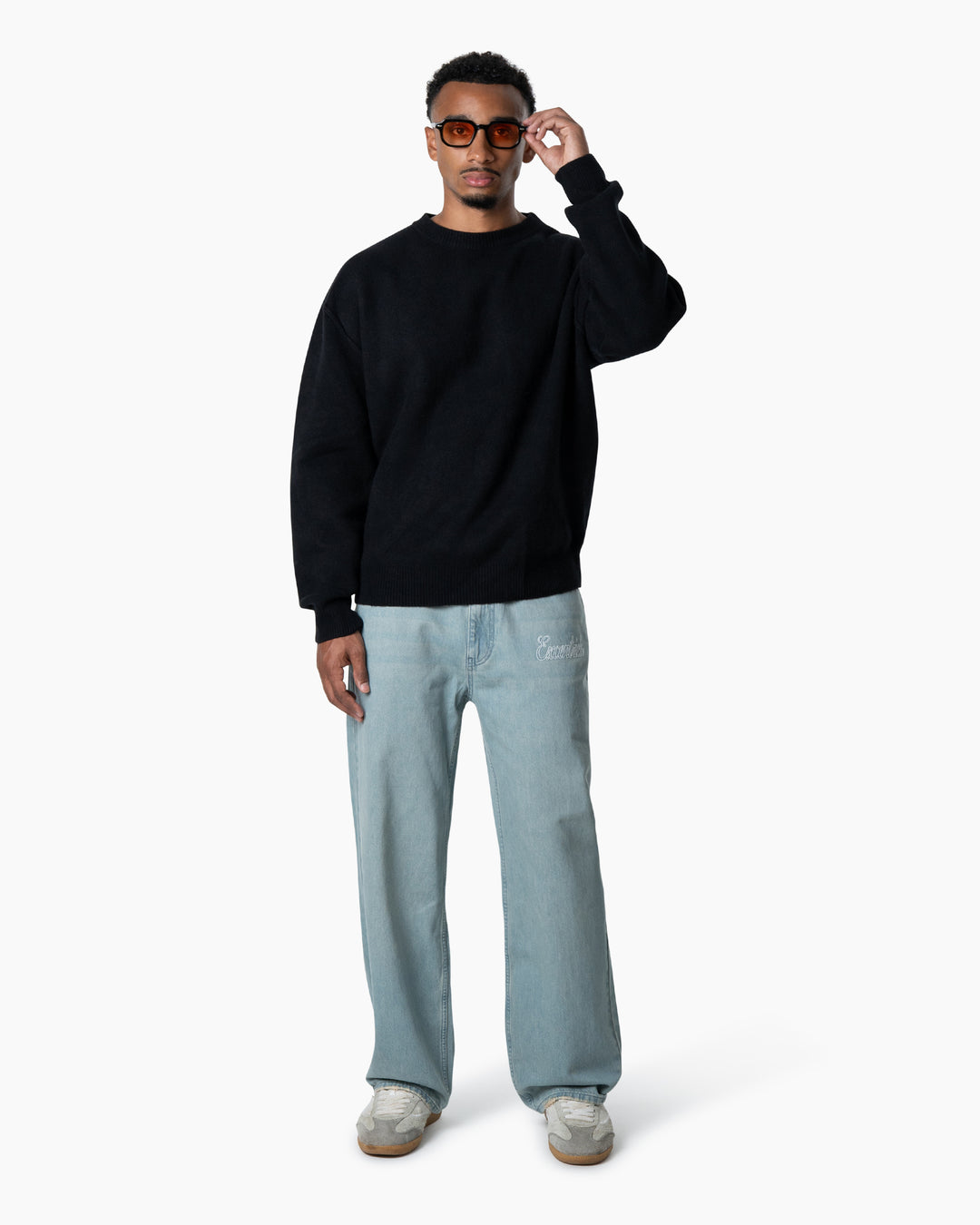 Exposed Knitted Sweater | Deep Black