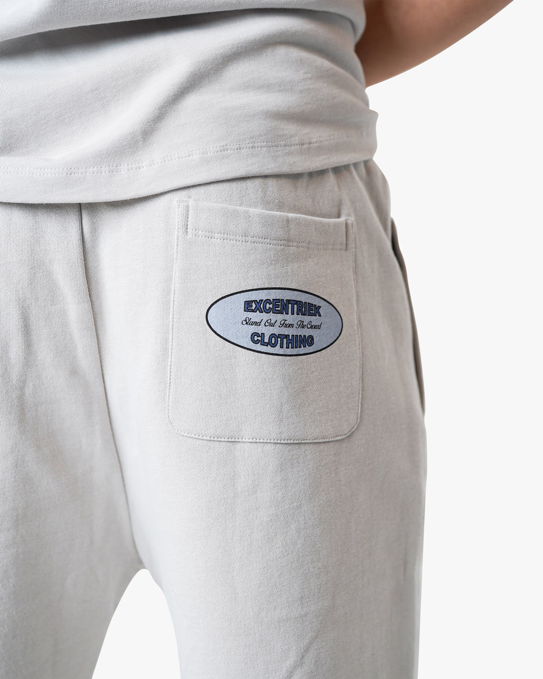 Check The Back Short Light Grey